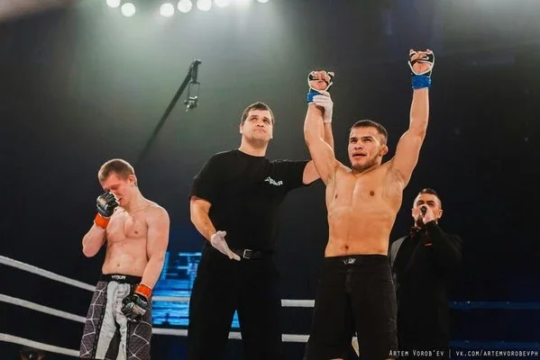 Azizbek Sharipov