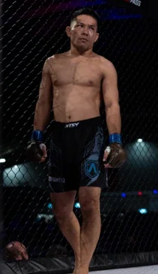 Tomoya Hirakawa