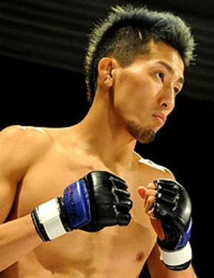 Yoshiaki Takahashi