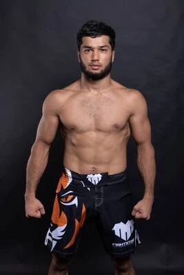 Husenjon Isomiddinov