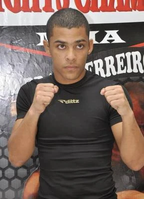 Marlon Derik
