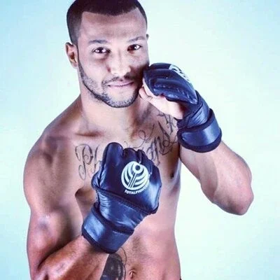 Douglas Ribeiro