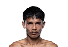 Petnamngam PK Saenchai