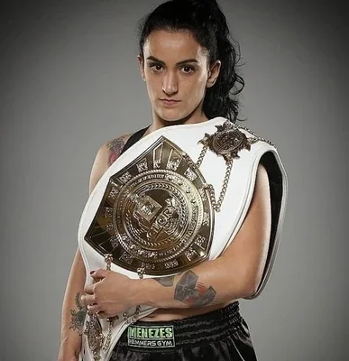 Jady Menezes