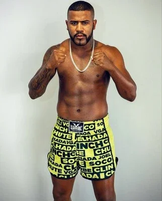 Uziel Castro