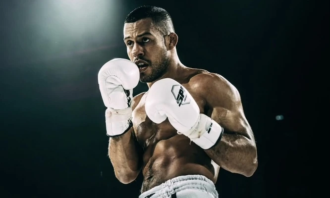 Hector Santiago