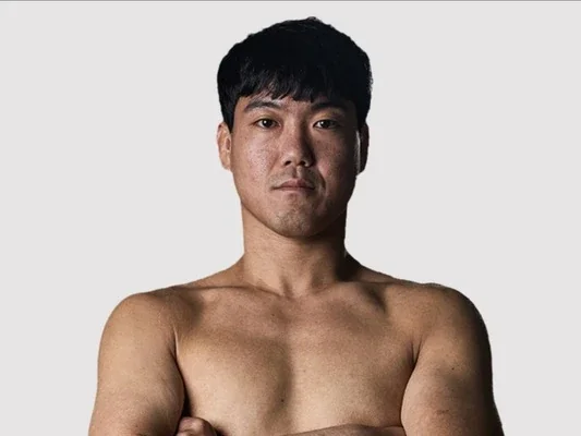 Young Jun Cho