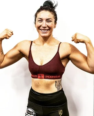 Stephanie Evans