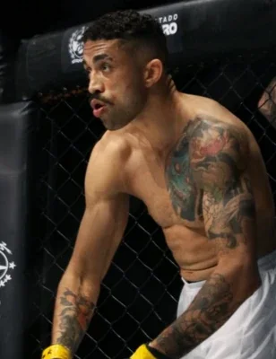 Carlos Soares