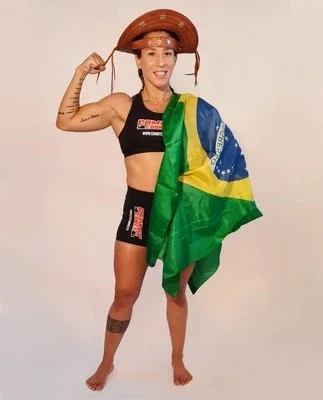 Mayara Thays
